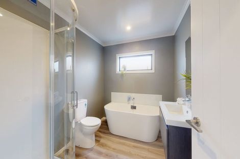 Photo of property in 8 Te Ara O Roimata, Wainuiomata, Lower Hutt, 5014