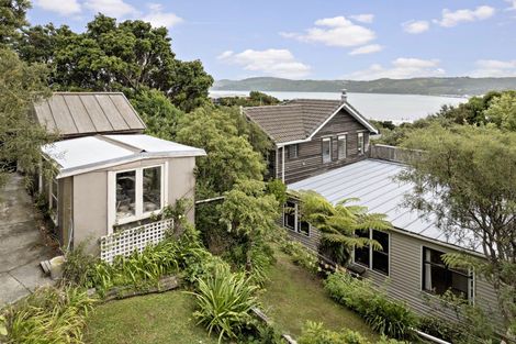 Photo of property in 88 Howard Road, Point Howard, Lower Hutt, 5013