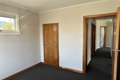 Photo of property in 72 Auckland Street, Picton, 7220