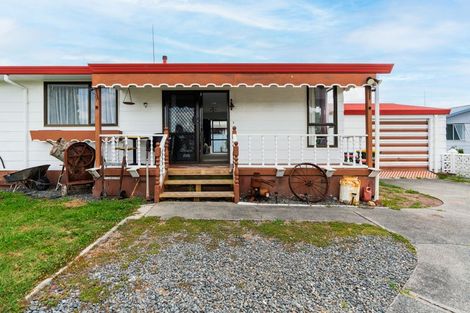 Photo of property in 14 Brightwell Place, Nawton, Hamilton, 3200