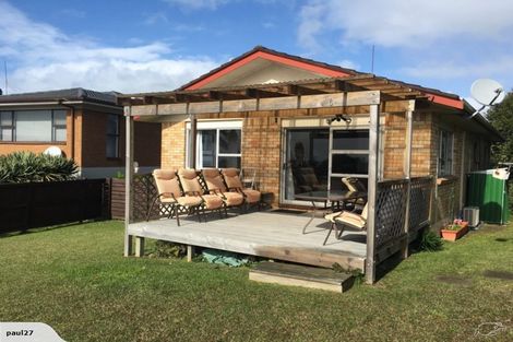 Photo of property in 22 Penton Road, Stanmore Bay, Whangaparaoa, 0932