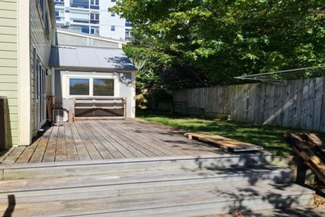 Photo of property in 19b Boston Terrace, Aro Valley, Wellington, 6021