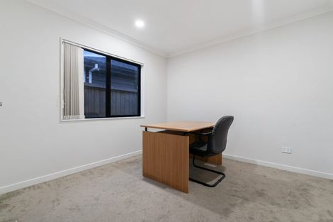 Photo of property in 9 Earlywood Road, Takanini, 2110