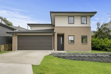 Photo of property in 4 Broadview Place, Howick, Auckland, 2014