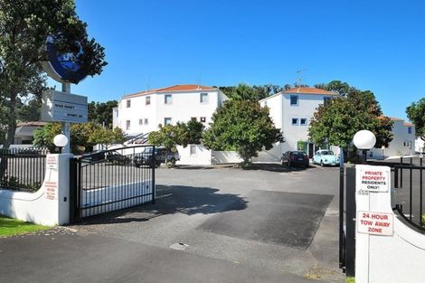 Photo of property in Oceanside Apartments, 20/453 Hibiscus Coast Highway, Orewa, 0931