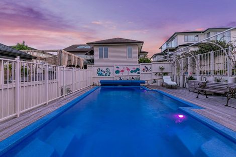 Photo of property in 72 Bankside Road, Silverdale, 0932