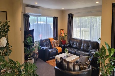 Photo of property in 94 Collingwood Road, Waiuku, 2123