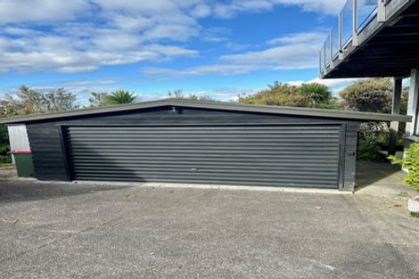 Photo of property in 1/35 Aberdeen Road, Castor Bay, Auckland, 0620