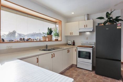 Photo of property in 267a Lake Terrace Road, Shirley, Christchurch, 8061
