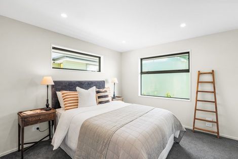 Photo of property in 223b Mount Pleasant Road, Mount Pleasant, Christchurch, 8081