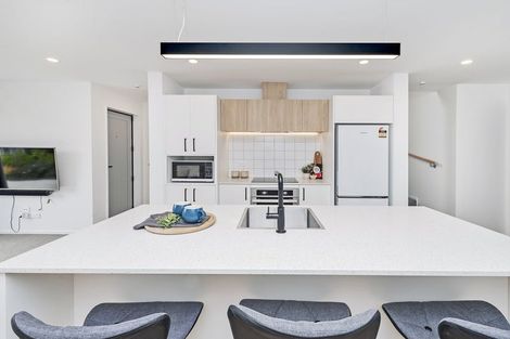 Photo of property in 12 Miromiro Street, Broomfield, Christchurch, 8042