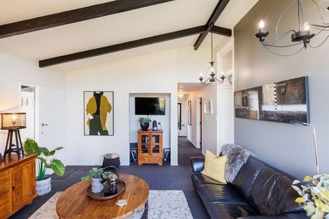 Photo of property in 7 Dampier Avenue, Awapuni, Palmerston North, 4412