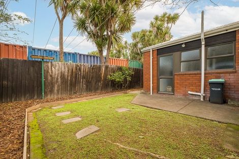 Photo of property in 2/112a Poulson Street, Addington, Christchurch, 8024