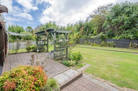 Photo of property in 16 Chester Street, Levin, 5510