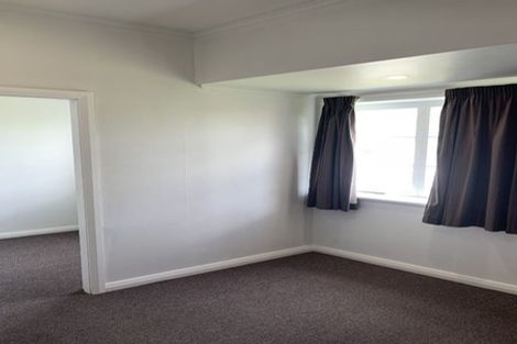 Photo of property in 7/9 Bell Street, Marton, 4710