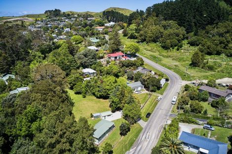 Photo of property in 76 Endcliffe Road, Kaiti, Gisborne, 4010