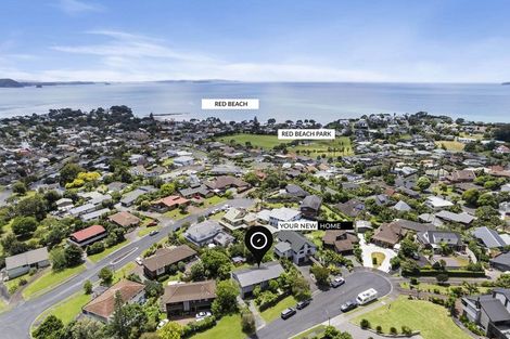 Photo of property in 5 Higham Ferrers Place, Red Beach, 0932