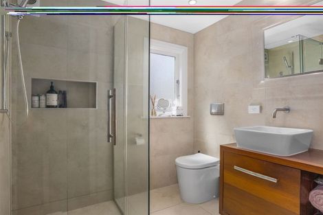 Photo of property in 60a Hobson Street, Thorndon, Wellington, 6011