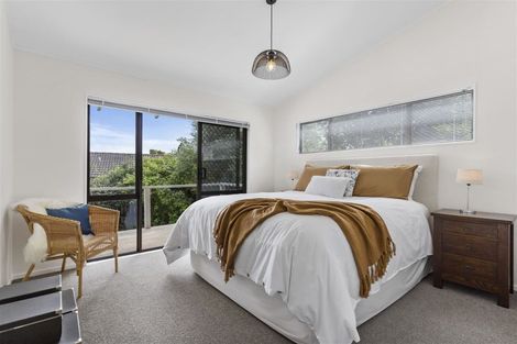 Photo of property in 2/8 Wattle Street, New Lynn, Auckland, 0600