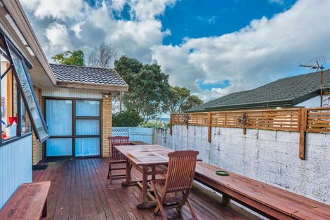 Photo of property in 9 Westpark Drive, West Harbour, Auckland, 0618