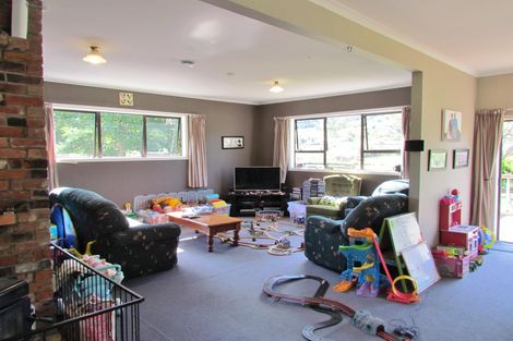Photo of property in 182 Pukemiku Road, Mangamutu, Pahiatua, 4983