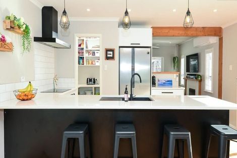 Photo of property in 10 Vardon Road, St Andrews, Hamilton, 3200