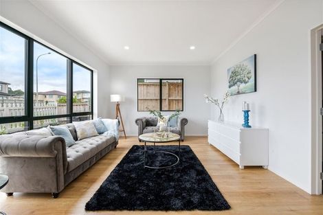 Photo of property in 413 Ormiston Road, Flat Bush, Auckland, 2019
