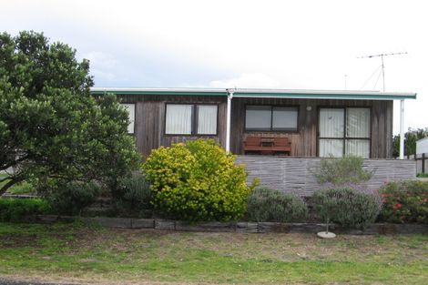 Photo of property in 3 St Anne Place, Omaha, 0986