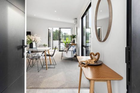 Photo of property in 12a Saint Hill Lane, Havelock North, 4130