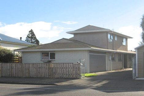 Photo of property in 19 Latham Street, Napier South, Napier, 4110