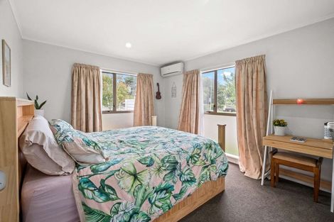 Photo of property in 1/3 Beaumaris Way, Conifer Grove, Takanini, 2112