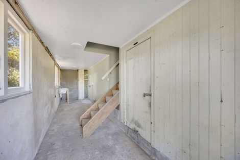 Photo of property in 8-10 Montgomery Avenue, Karori, Wellington, 6012