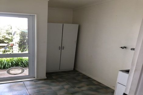 Photo of property in 19 Waitote Street, Castlecliff, Whanganui, 4501