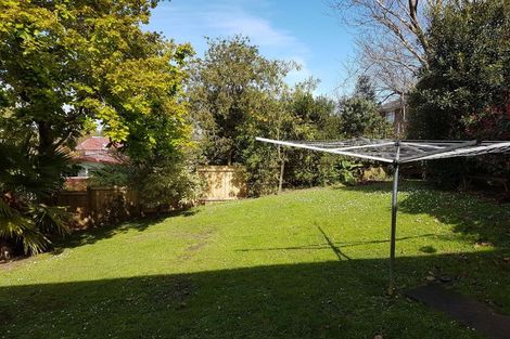 Photo of property in 3/3 Felton Mathew Avenue, St Johns, Auckland, 1072