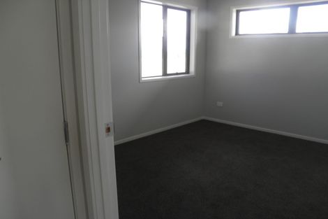 Photo of property in 2 Naho Place, Meremere, Mercer, 2474