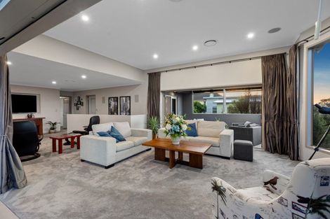 Photo of property in 39a Seaview Road, Otumoetai, Tauranga, 3110