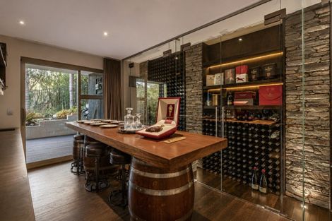 Photo of property in 28 Mansion Court, West Harbour, Auckland, 0618