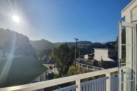 Photo of property in 4 Cecil Road, Wadestown, Wellington, 6012