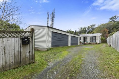Photo of property in 457 Stokes Valley Road, Stokes Valley, Lower Hutt, 5019