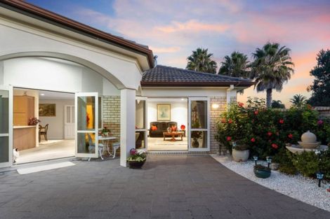 Photo of property in 1 Kokomo Key, Papamoa Beach, Papamoa, 3118