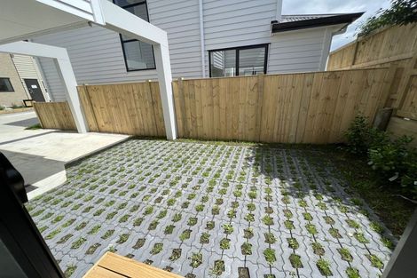 Photo of property in 12 Matukutureia Lane, Manurewa, Auckland, 2102