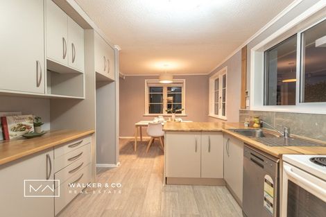 Photo of property in 18 Kelly Grove, Elderslea, Upper Hutt, 5018