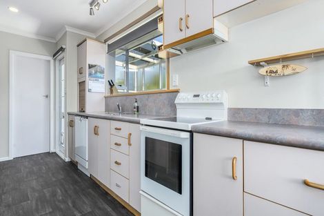 Photo of property in 8 Surrey Street, Stratford, 4332