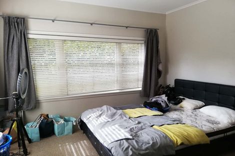 Photo of property in 22 Dallinghoe Crescent, Milford, Auckland, 0620