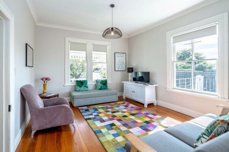 Photo of property in 28 Cork Street, Martinborough, 5711