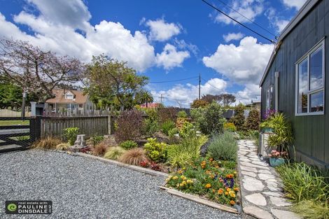 Photo of property in 76 George Street, Hikurangi, 0114