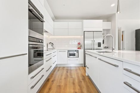 Photo of property in 1 Springvale Gardens, Harewood, Christchurch, 8051