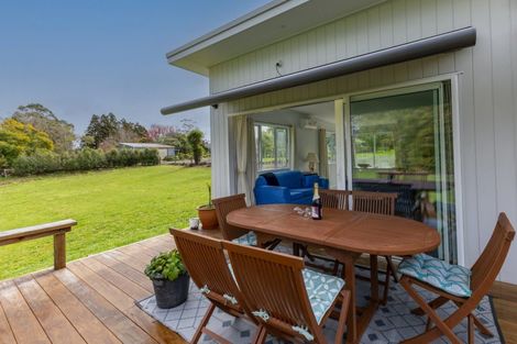 Photo of property in 76 Riddell Road, Kerikeri, 0230