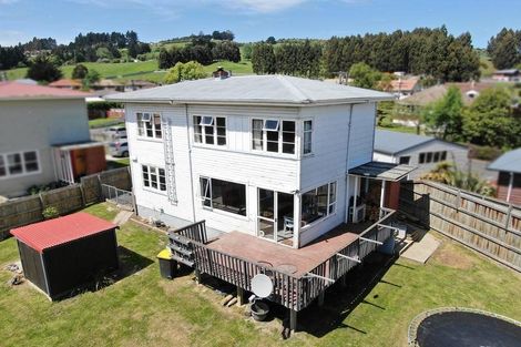 Photo of property in 18 Jensen Street, Green Island, Dunedin, 9018