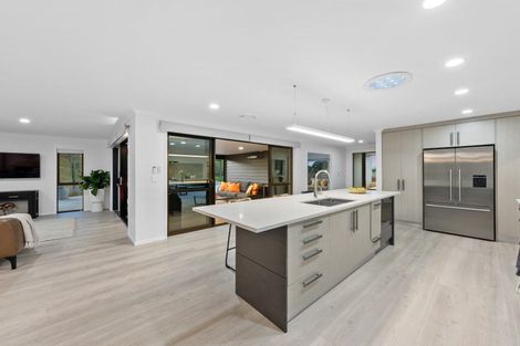 Photo of property in 11 Meadowbrook Place, Buckland, Pukekohe, 2677